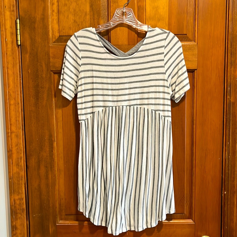 Pink Blush Medium Gray and white dual stripe t-shirt